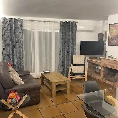 Апартаменти Un Apartamento Acogedor Centrico